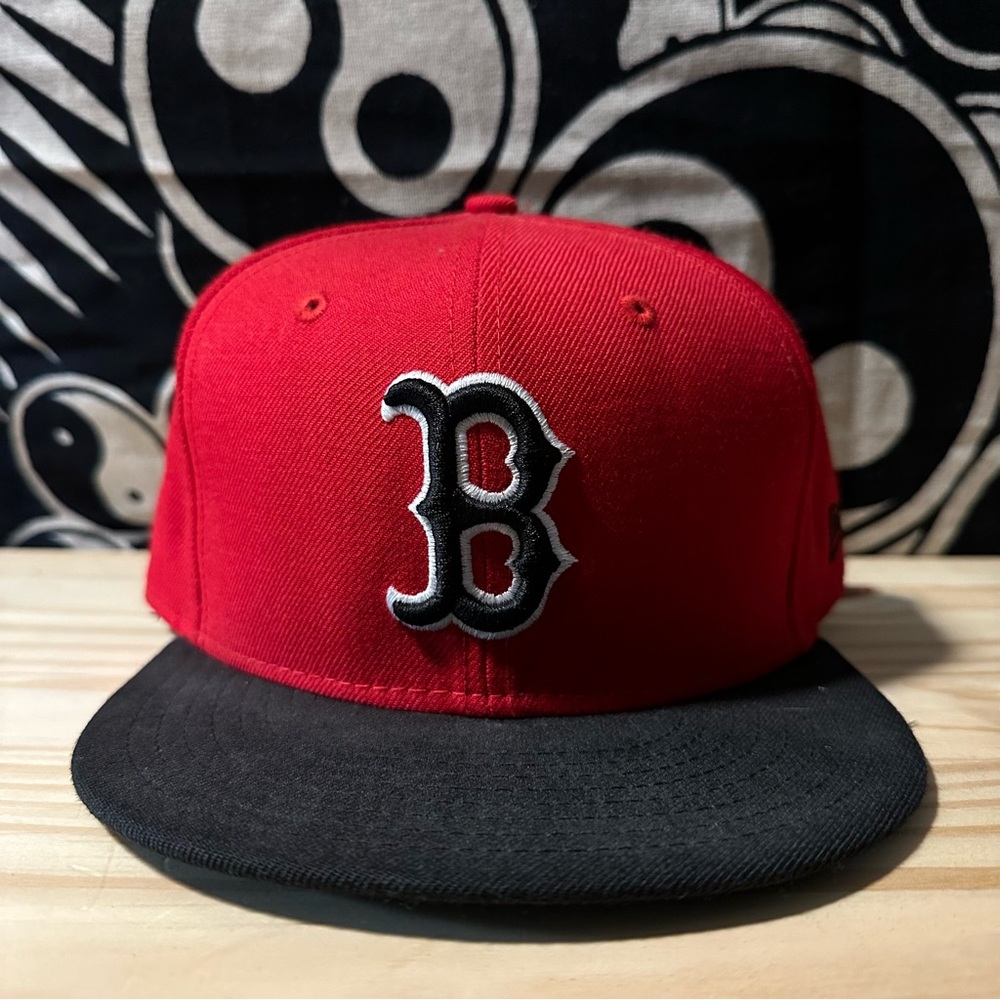Boston Red Sox New Era MLB Official Classic Red 7 1/2 Fitted Hat